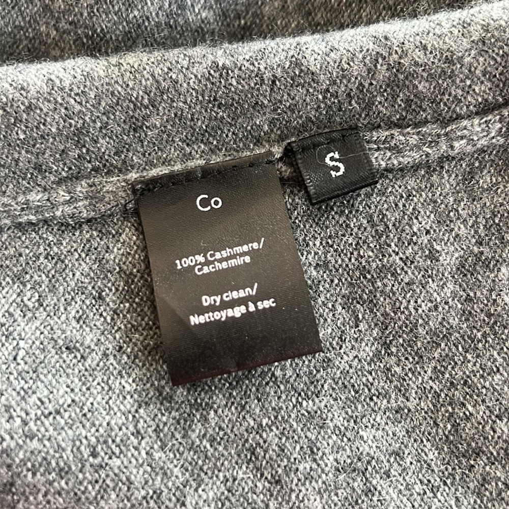 CO Cashmere Turtleneck - sz S - Picture 6 of 6